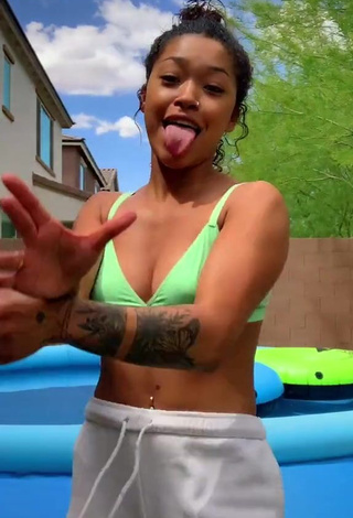 Erotic Leilani Green in Light Green Bikini Top at the Pool