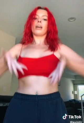 3. Erotic Lexi Nitz in Red Crop Top