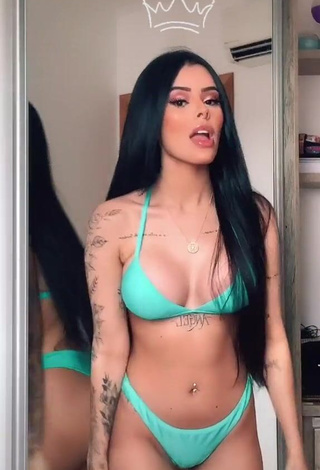 3. Erotic Mah Tavares in Green Bikini