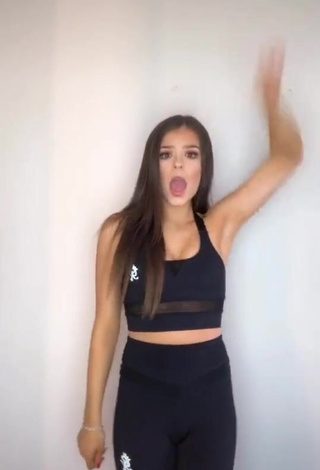 Olivia Byard (@oliviabyard) - Porn Videos from TikTok