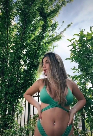 Irresistible Roni Sorol in Green Bikini