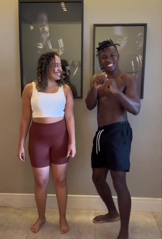 Erotic Jordan e Mel in Crop Top