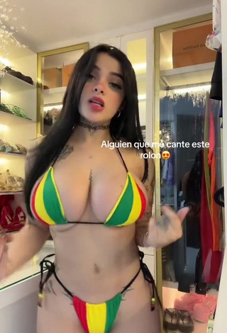 3. Irresistible Karely Ruiz Shows Cleavage in Bikini and Bouncing Boobs (Underboob, Side Boob)