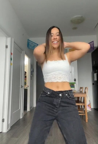 Cute Stephany Leal Shows Cleavage in White Crop Top