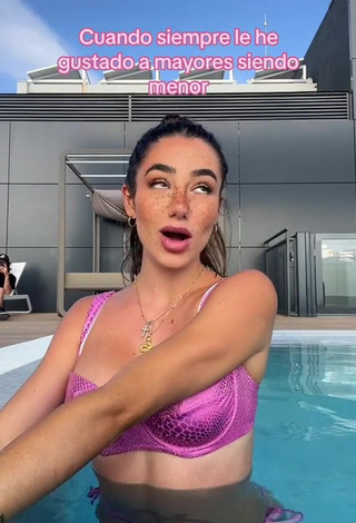 3. Irresistible Lola Moreno Marco Shows Nipples at the Swimming Pool