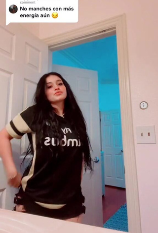1. Erotic Marlene Santana in Top