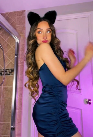 1. Amazing McKenzi Brooke Shows Cleavage in Hot Blue Dress while Twerking