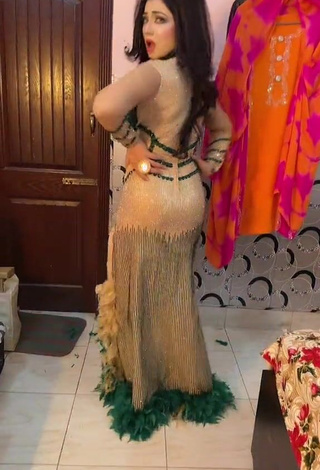 1. Erotic Mehak Malik in Dress