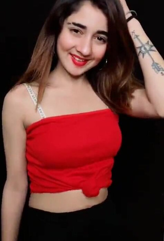 3. Hot Nisha Bhatt in Red Crop Top