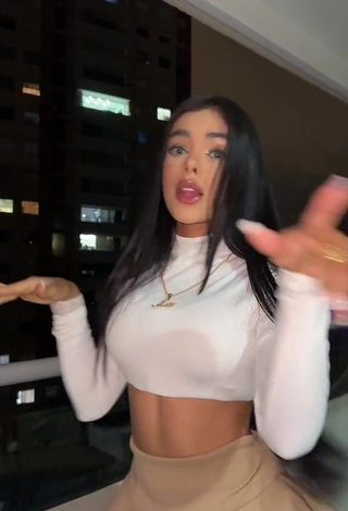 3. priv_mav in Appealing White Crop Top