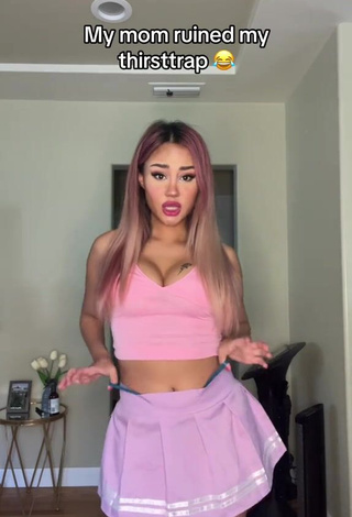 1. Beautiful Star Abelar Shows Cleavage in Sexy Pink Crop Top