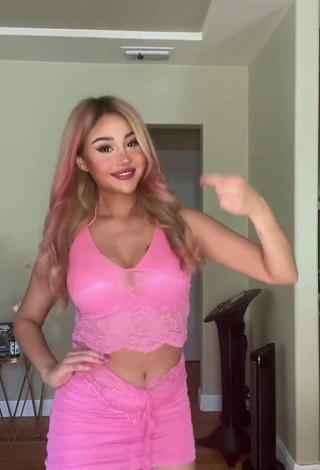 3. Cute Star Abelar Shows Cleavage in Pink Crop Top