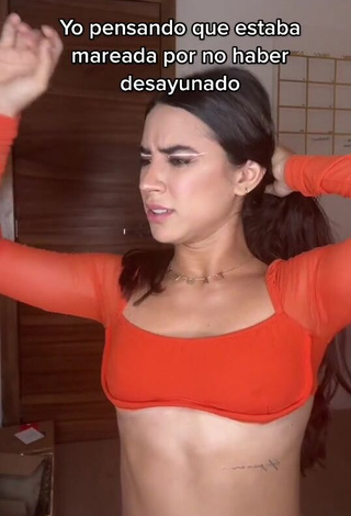 1. Sweet Tammy Parra Shows Cleavage in Cute Orange Crop Top