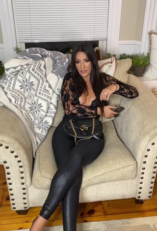 3. Beautiful therealhammytv in Sexy Black Leggings