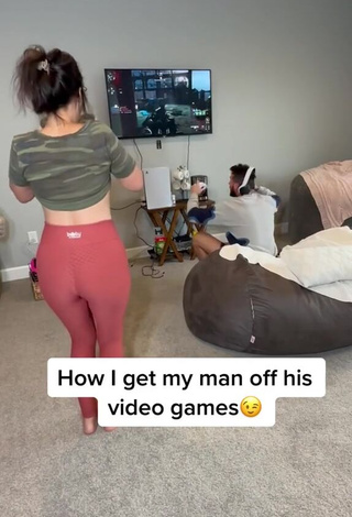 3. Erotic therealhammytv in Leggings