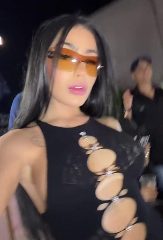 1. Alluring Mirella xbadmix while Twerking Braless (Side Boob)