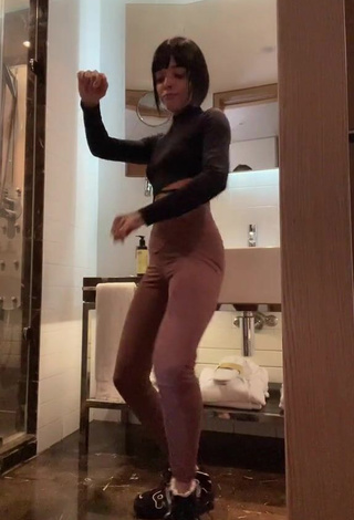 2. Cute Xinni Xinnita in Brown Leggings