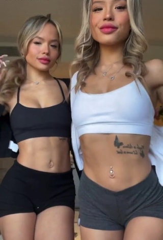 1. Sexy Carly & Christy Connell in Crop Top