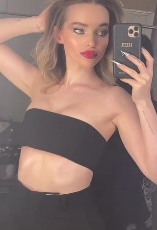 3. Erotic Dove Cameron in Black Tube Top