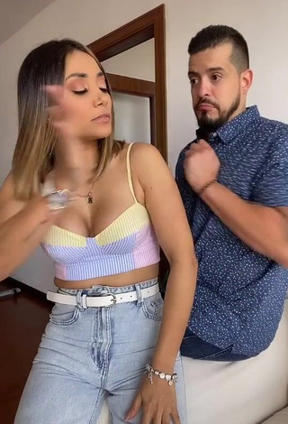 Hottie Gaby Asturias Shows Cleavage in Crop Top