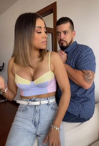 3. Hottie Gaby Asturias Shows Cleavage in Crop Top