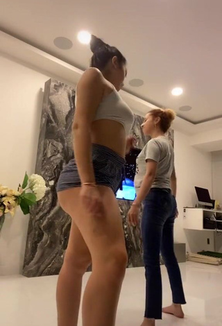 3. Erotic Jailyne Ojeda Ochoa in Grey Crop Top and Bouncing Tits