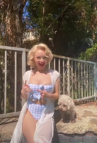 3. Captivating Jasmine Chiswell Shows Cleavage in Checkered Swimsuit at the Pool