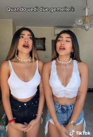 Erotic Melissa & Cassandra Tejada Shows Cleavage in Crop Top