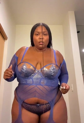 3. Erotic Lizzo Shows Cleavage in Blue Lingerie