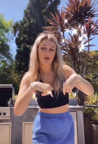 Irresistible Madi Monroe Shows Cleavage in Black Crop Top