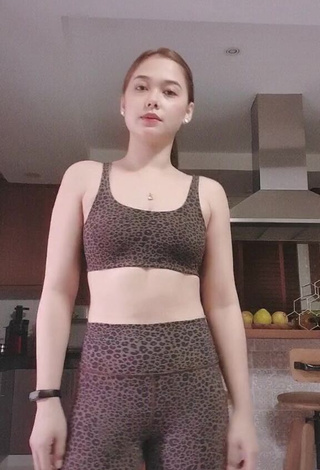 1. Erotic Maja Salvador in Leopard Crop Top