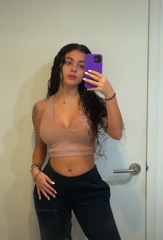 1. Wonderful Malu Trevejo Shows Cleavage in Beige Crop Top