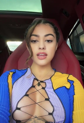 1. Hot Malu Trevejo Shows Cleavage in Crop Top