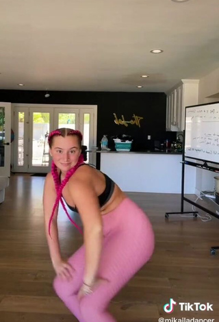 Irresistible Mikaila Murphy in Pink Leggings