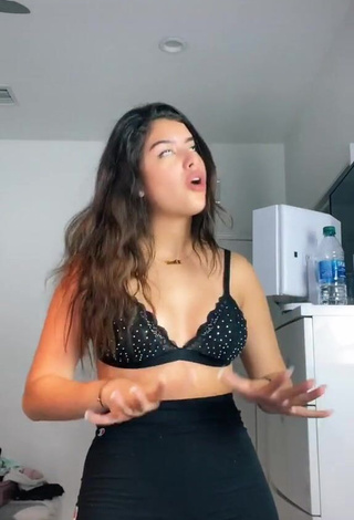 Irresistible Nicole García in Black Bra