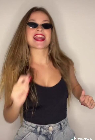 Raissa Chaddad (@raissachaddad) - Porn Videos from TikTok