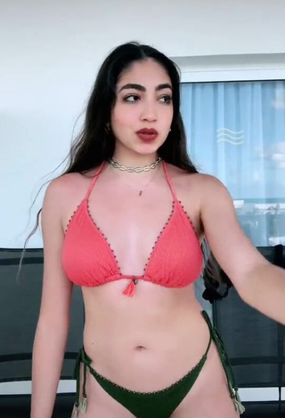 Sweetie Rosalinda Salinas in Bikini