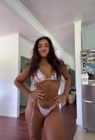 1. Erotic Sienna Mae Gomez in Mini Bikini