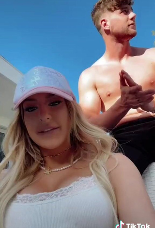 3. Hot Tana Mongeau Shows Cleavage