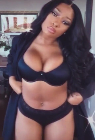 1. Irresistible Megan Thee Stallion Shows Cleavage in Lingerie