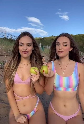 1. Seductive Aitana & Paula Etxeberria in Bikini