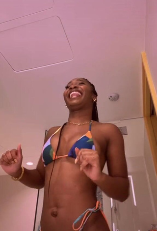 Beautiful Angel Ogbonna Shows Cleavage in Sexy Bikini and Bouncing Boobs