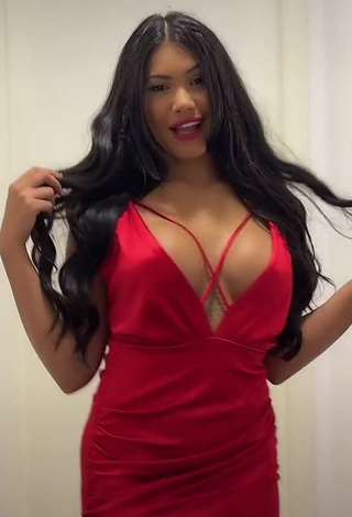 3. Irresistible Ayarla Souza in Red Dress