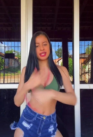 Hottie Daniele Lopes da Silva Shows Cleavage in Green Crop Top